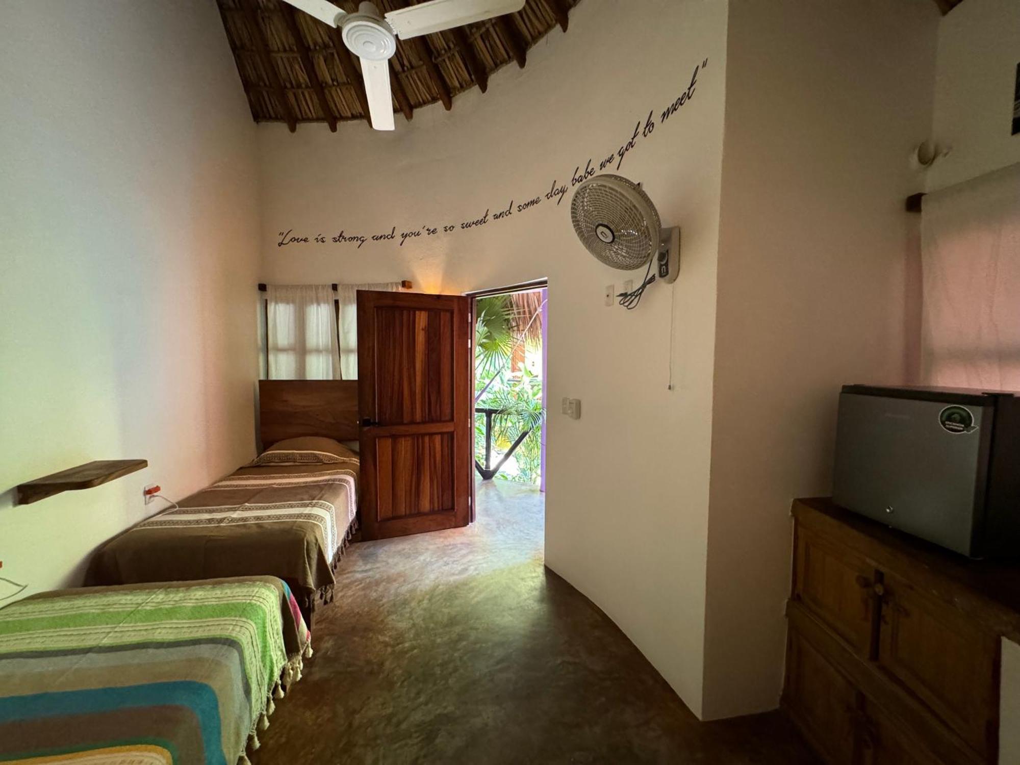 One Love Hostal Puerto Escondido Puerto Escondido (Oaxaca) Exterior foto